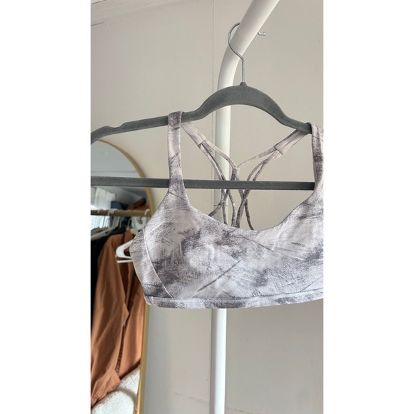 Lululemon Free To Be Bra Wild Womens 4 Grey White Abstract Strappy Excellent - Picture 4 of 7